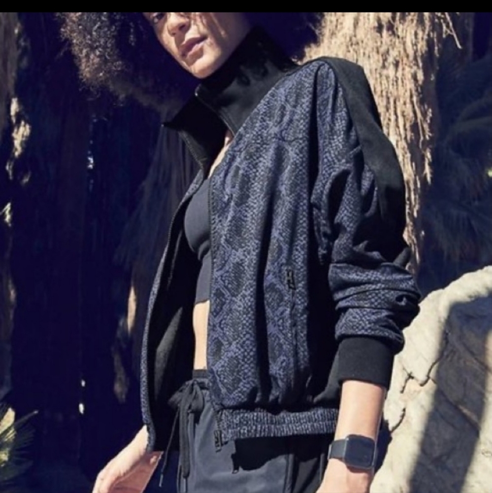 Athleta Brooklyn Track Bomber Print Running Jacket Large